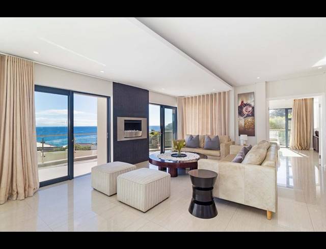 7 BEDROOM HOUSE FOR SALE IN LLANDUDNO